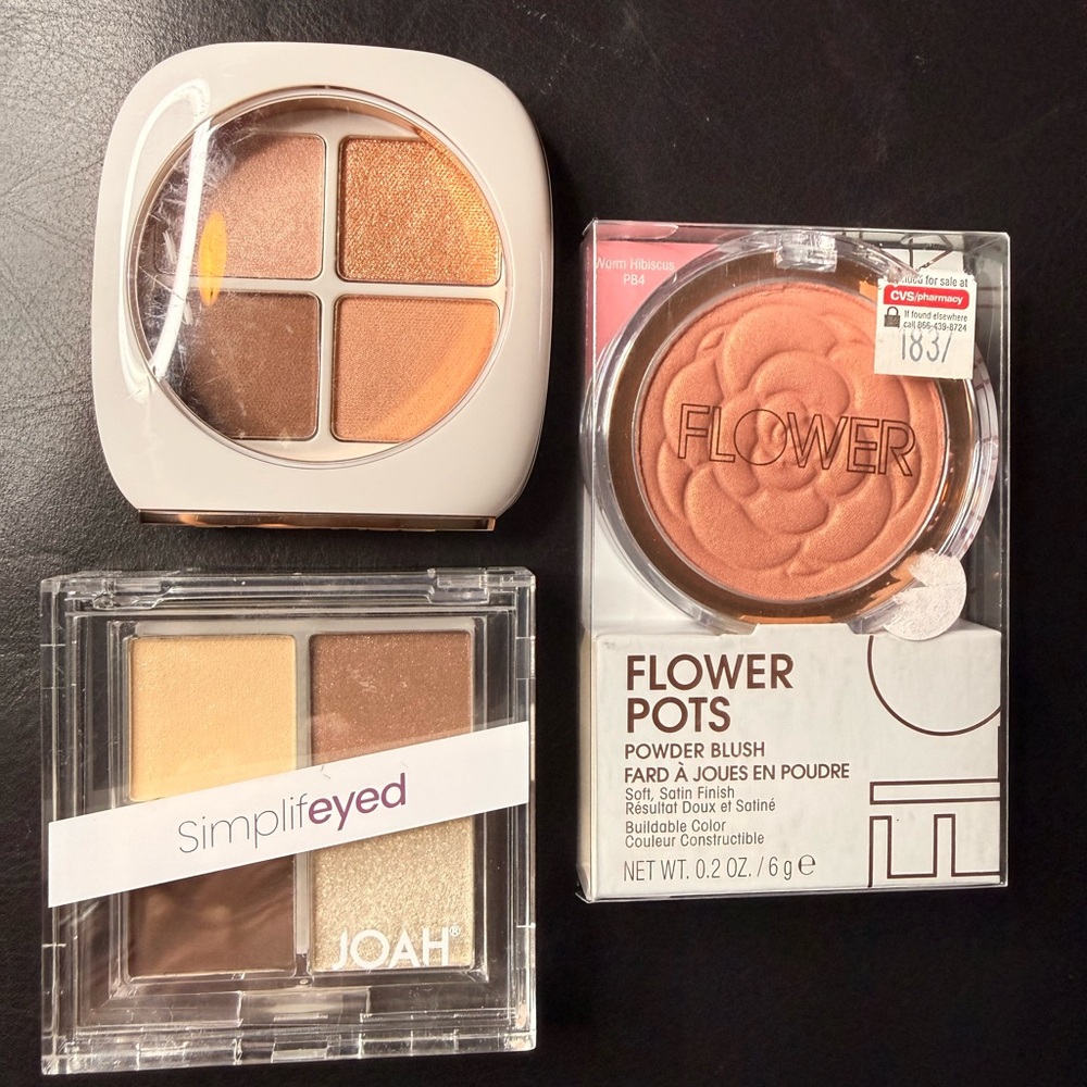 3 pcs J.O.A. Simplifeyed Palette with Gold and Brown Shades & Flower Pots Blush